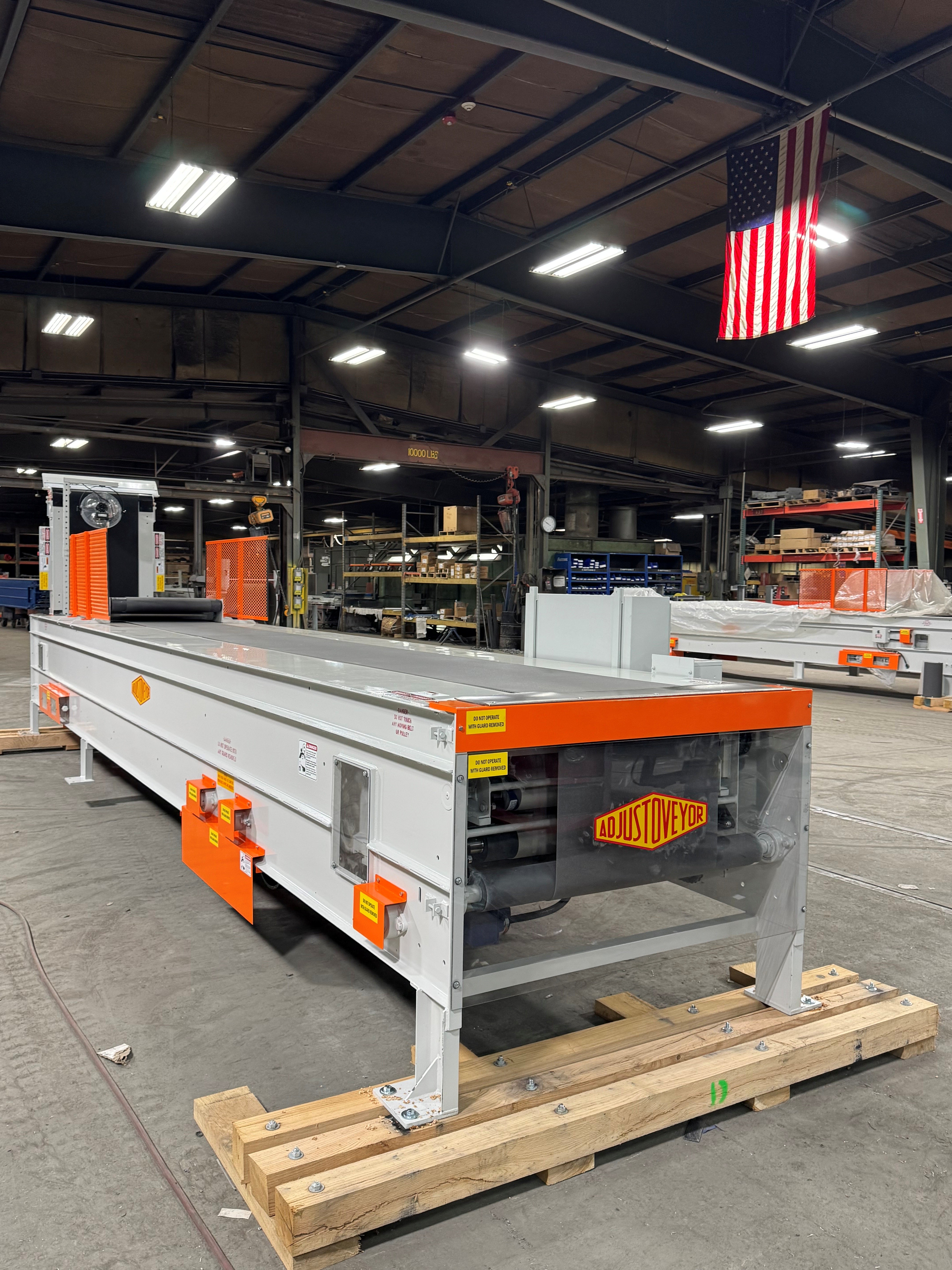 Photo of the Adjustoveyer telescoping extendable conveyor